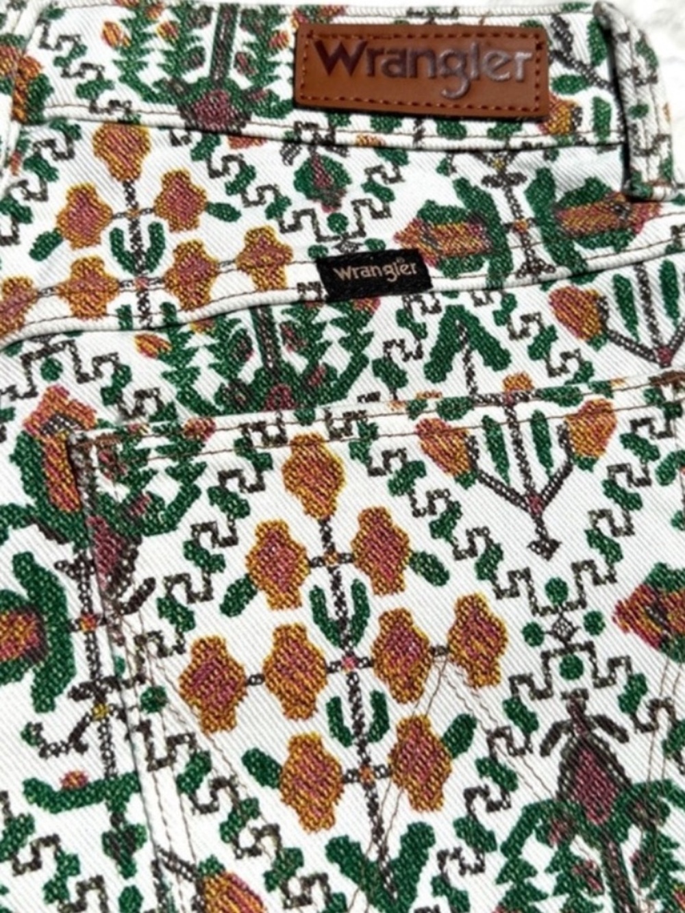 Wrangler Viral Boho Cowgirl Jeans, Western, Carnival, Cottage Farm Core, Y2k - Picture 8 of 14